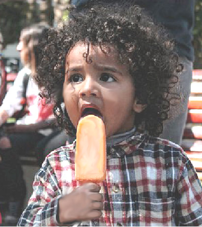 How to Make Piña Colada Popsicles