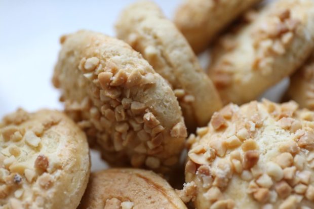 Gluten-Free Vegan Nut Cookies 