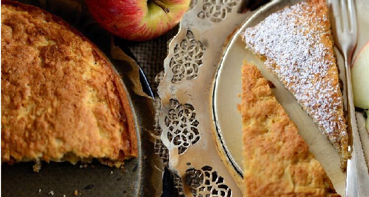 Gluten-Free Pour-On-Crust Apple Pie